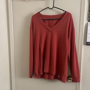 Orvis Women's Rust V-Neck Sweatshirt